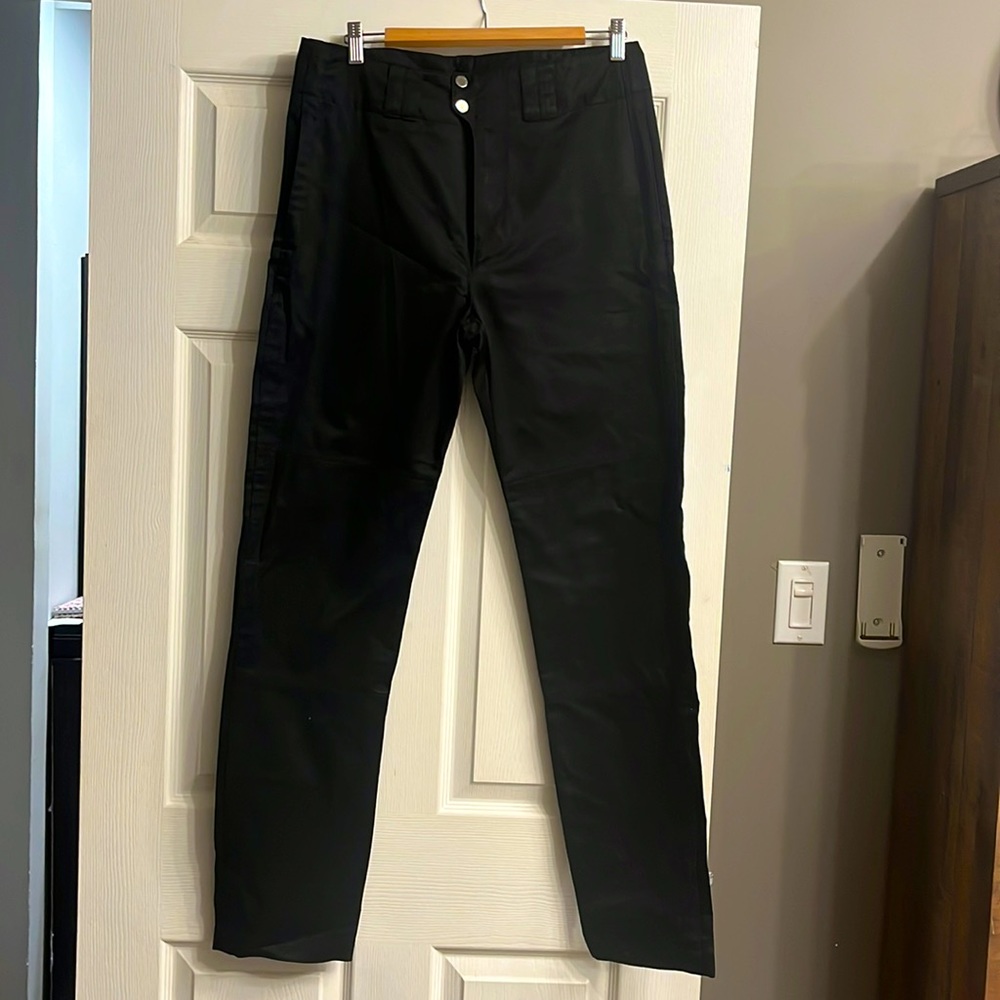 Louis Vuitton shiny pants in good condition
